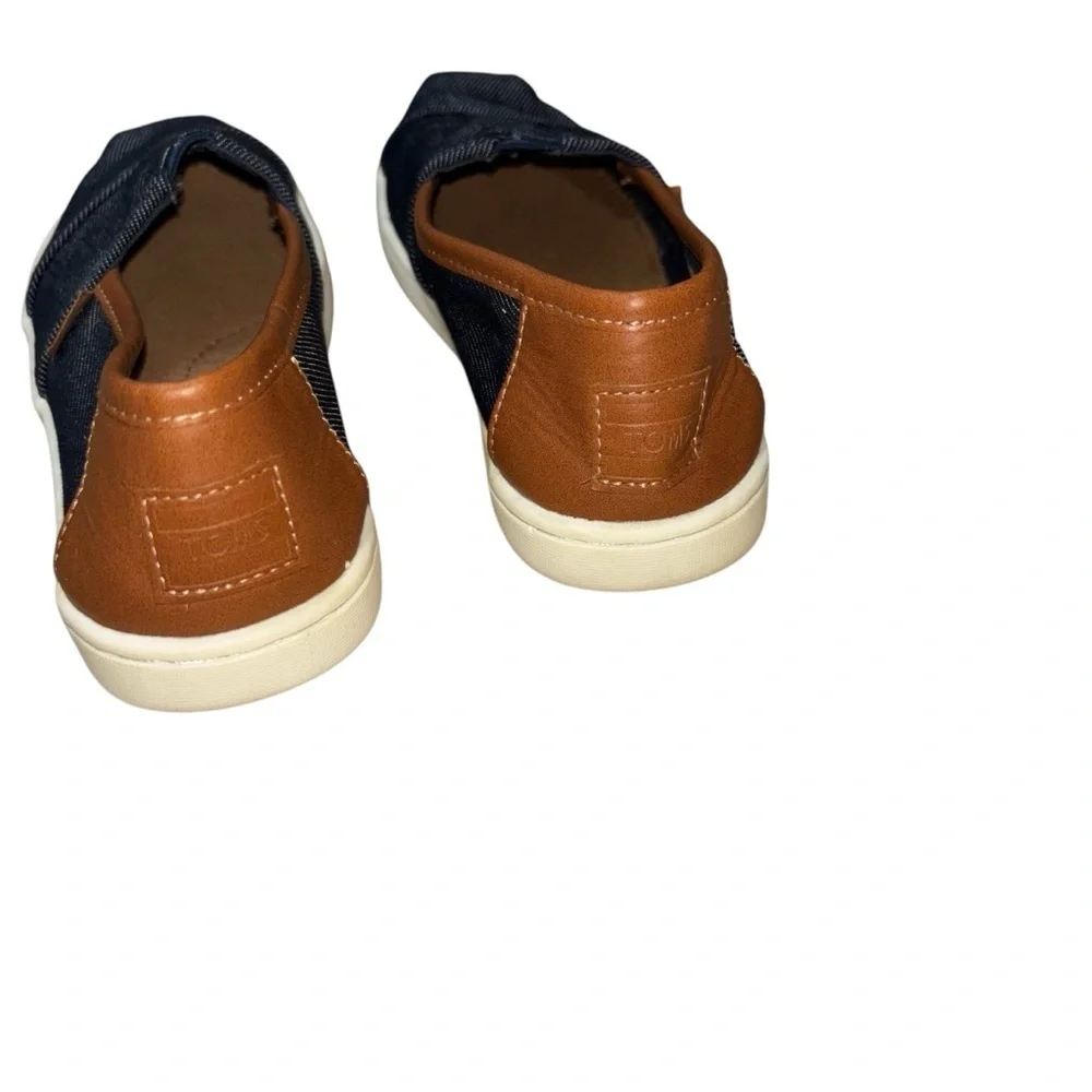 Toms Boys Size 12 Alpargata Slip on Shoes Denim Upper w. Leather Accents Blue